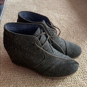 Gray Tom’s Wedge Boots